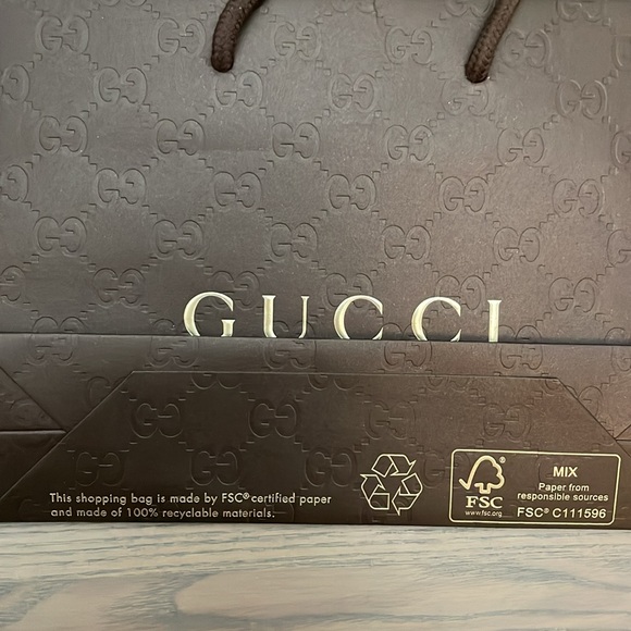NEW Authentic Gucci gift bag approximately 6.75x9 inches. - Picture 5 of 6